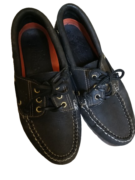 ⚓ Classic Black Boat Shoes – Casual Comfort with Nautical Charm ⚓