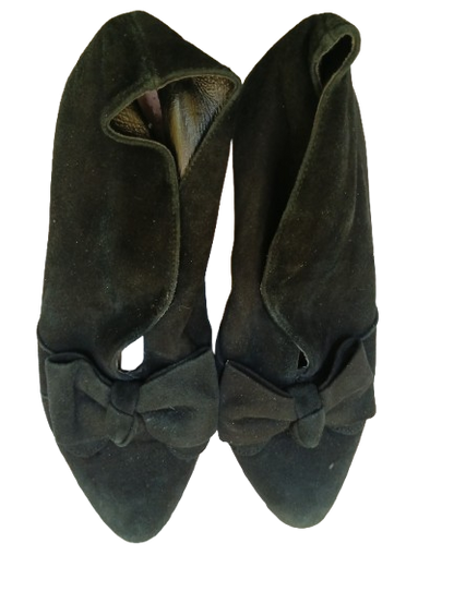 Black Chicken Skin Shoes with Bow Tie