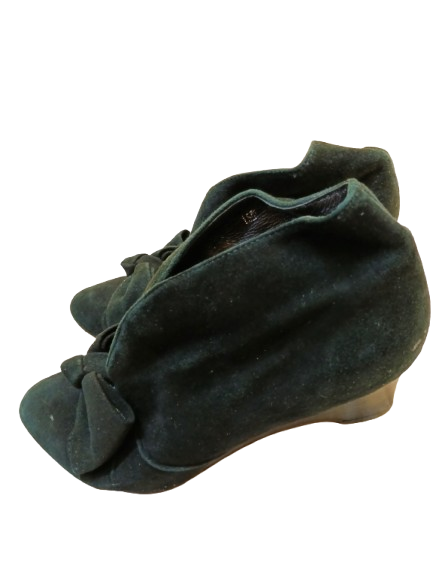 Black Chicken Skin Shoes with Bow Tie