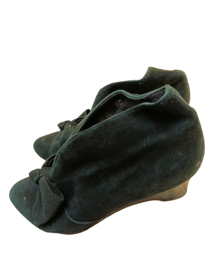 Black Chicken Skin Shoes with Bow Tie